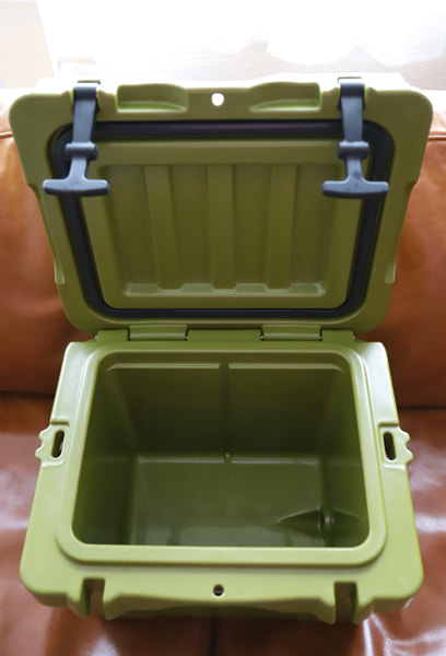 UNPLUGGED CAMP(アンプラグドキャンプ)クーラーボックス15QT