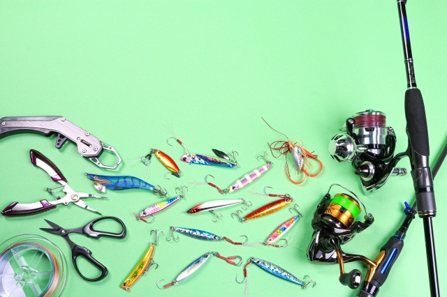 エギはシャロータイプとシンカーを使い狙うとイカが釣れます