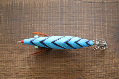 釣れるけどロストしない桐製のエギを販売しています